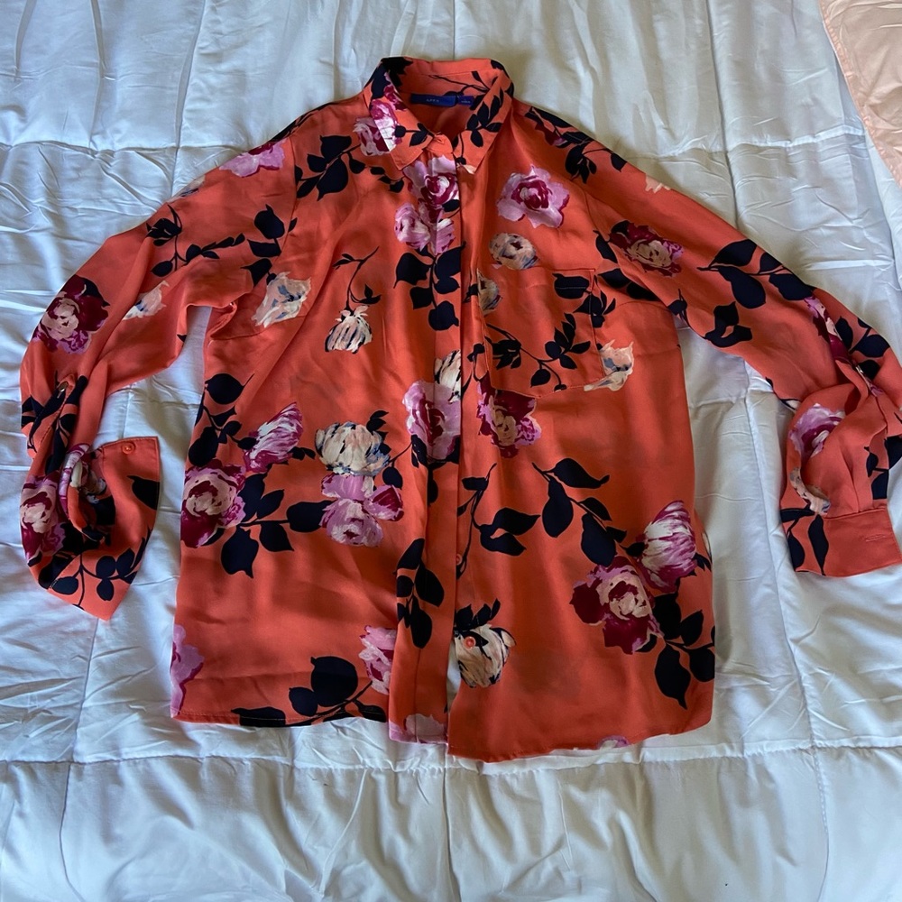 Ladies apt. 9 Floral Button Down